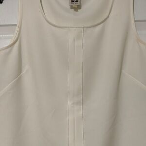Anne Klein Women’s Normcore Cream Sleeveless Scoop Neck Top